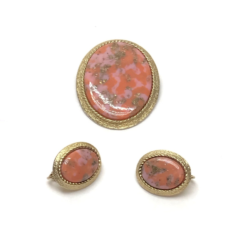 Sarah Coventry Pink “Marble” Brooch and Clip On Earrings Set